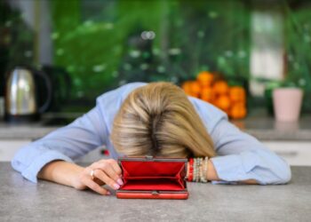 10 Indicators You’re Falling Sufferer to Way of life Creep And How you can Cease It!