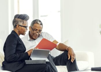 Larger danger is paying off for these tax-free bonds