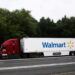 Walmart beats gross sales, raises outlook as increased earnings shoppers proceed to show to the retail big