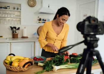 How one can Make Cash With out a Job