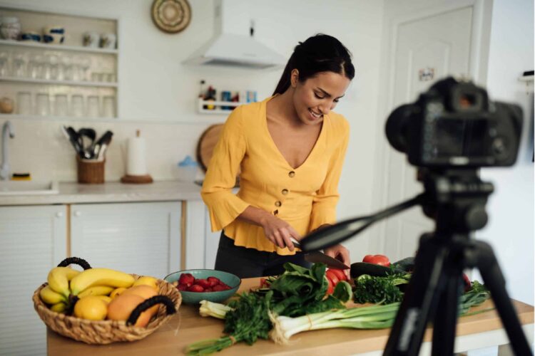 How one can Make Cash With out a Job