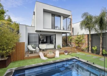 Consumers ace personal sanctuary constructed on Belmont tennis court docket