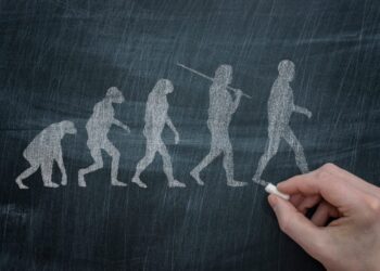 From Darwin to Wall Road: Harnessing Evolutionary Idea for Smarter Investments
