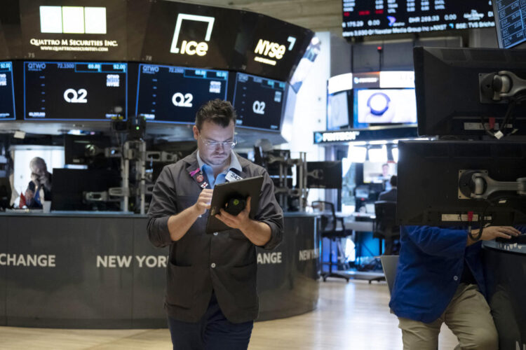 Shares Wipe Out CPI-Fueled Slide as Large Tech Jumps: Markets Wrap