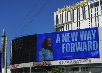 In Nevada, Harris and Trump battle for financial hearts