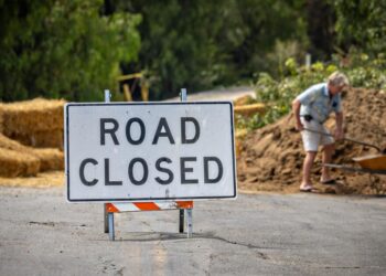Find out how to keep away from shopping for property with excessive landslide danger