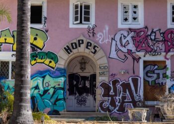 L.A. mansion hit by graffiti vandals as Bin Laden household tries to promote