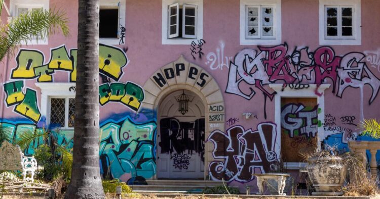 L.A. mansion hit by graffiti vandals as Bin Laden household tries to promote