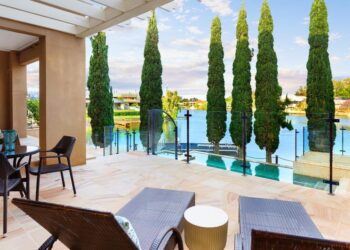 Inside the best sale of the week on the Gold Coast