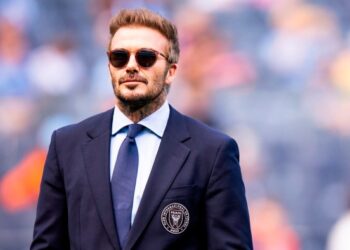 Model Beckham pays out $124mn in dividends