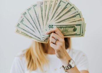 What Occurs if The FDIC is Abolished? Methods to Shield Your Cash