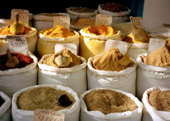 Passive Funds: The Secret Ingredient to Smarter Energetic Portfolio Administration