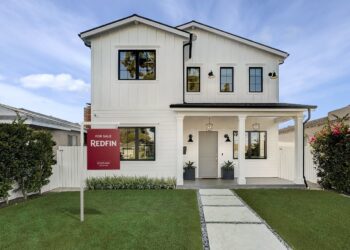 How Lengthy Ought to You Reside in a Home Earlier than Promoting?