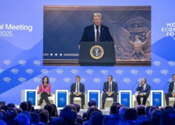 Donald Trump calls on Opec to push down world oil costs