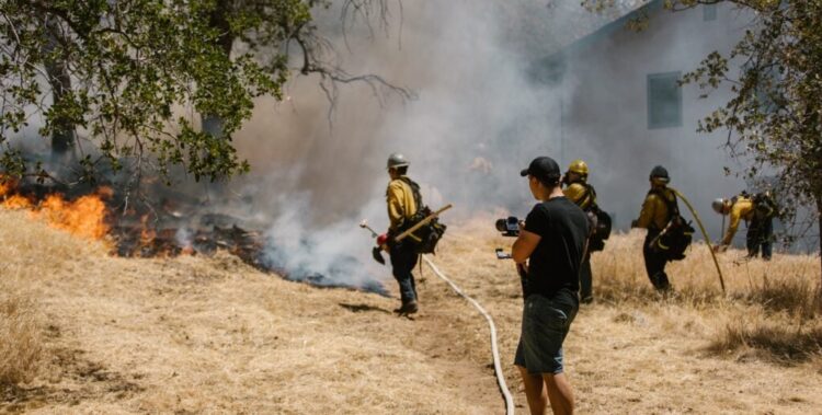 Is It Attainable to Defend Your Property From Wildfires? Right here Are Measures You Can Take