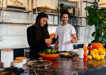 9 Ridiculous Causes Why DINKS Are Broke