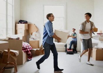 7 Suggestions for Transferring Out of a School Dorm Stress-Free