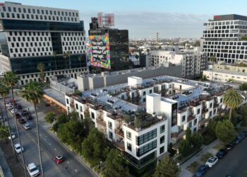 L.A. Metropolis Council offers ultimate approval to housing rezoning plan