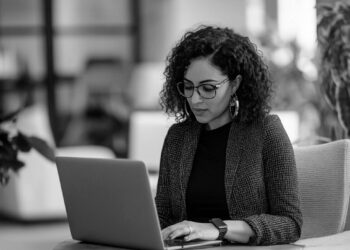 Why the hole in utilizing AI for legal professionals?