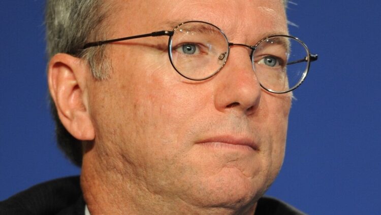 Ex-Google CEO Eric Schmidt: AI that’s ‘as sensible as the neatest artist’ might be right here in 3 to five years