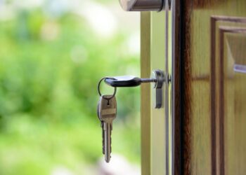 8 Methods {Couples} with No Kids Can Make Tens of millions with Actual Property Investing