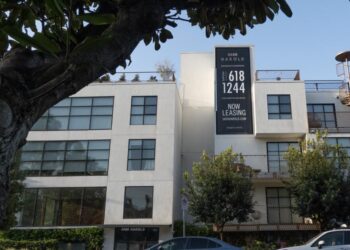 L.A. housing building plunged at begin of the 12 months