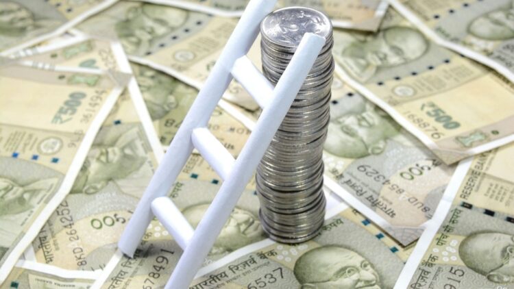 ‘₹1,000 cr spent on astro apps, however simply 5 cr do…’: Monetary advisor says Indians chase predictions, not planning