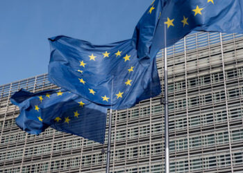 French overseas minister backs overview of Israel-EU pact