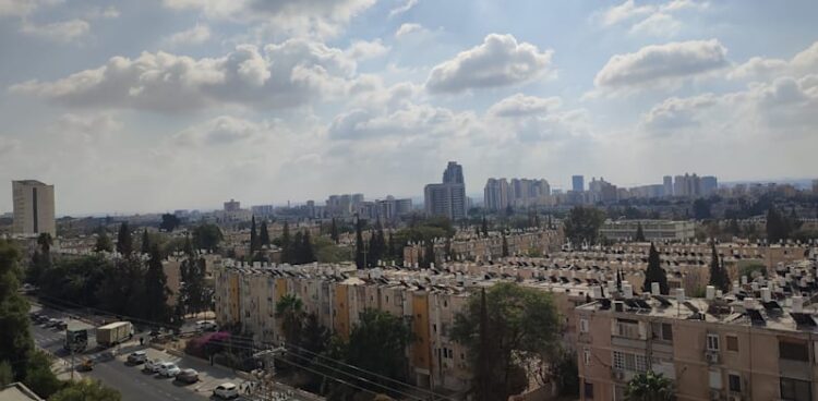 Beersheva shrinks amid authorities indifference