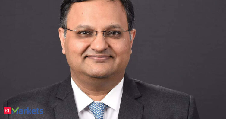 progress bets: Fund Supervisor Discuss | How DSP’s 70:30 formulation turned Rs 10,000 into Rs 6 lakh in 25 years