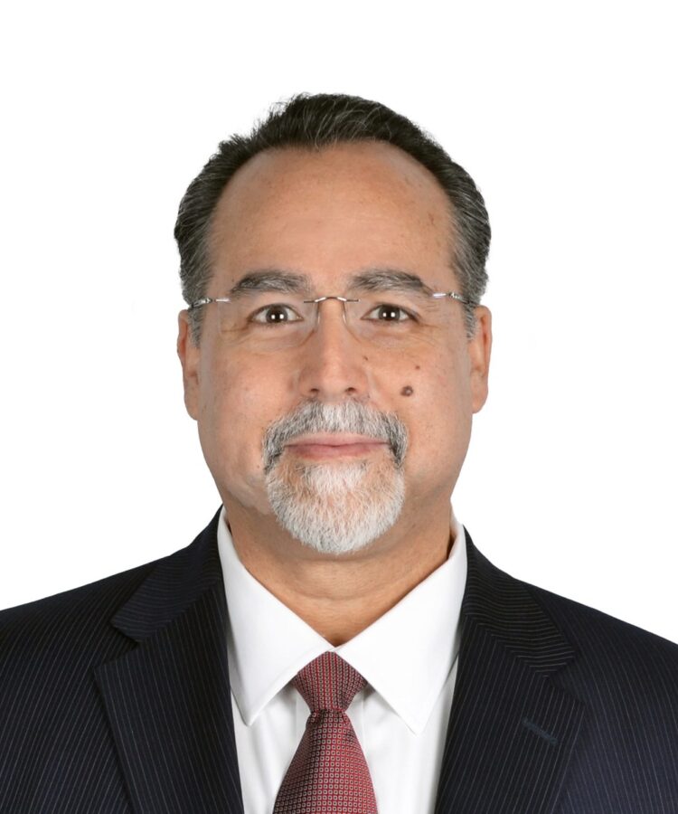 From Fashions to Markets: A Dialog with Kenneth Blay