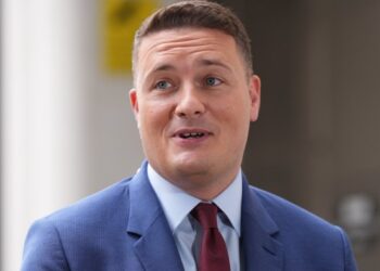 Labour faces showdown on UK welfare reform as concessions fail to quash rise up