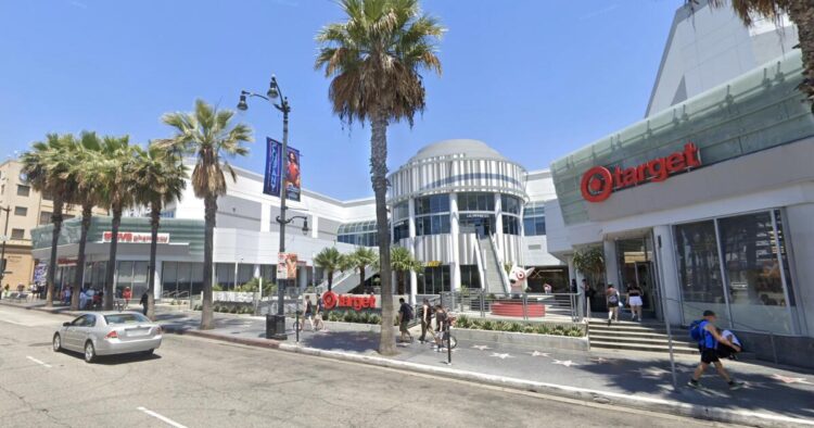 Tinder co-founder buys Stroll of Fame property in Hollywood