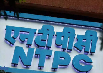 NTPC Q1 Outcomes: Cons PAT rises 11% YoY to Rs 6,108 crore, income falls 3%