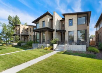 What a $1 Million Home Seems to be Like Throughout the U.S.