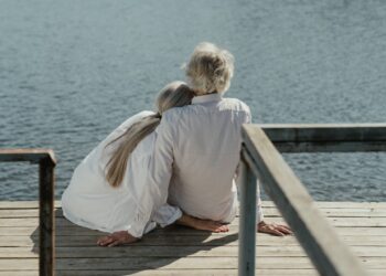 Why Do Some DINKS Retire Broke?