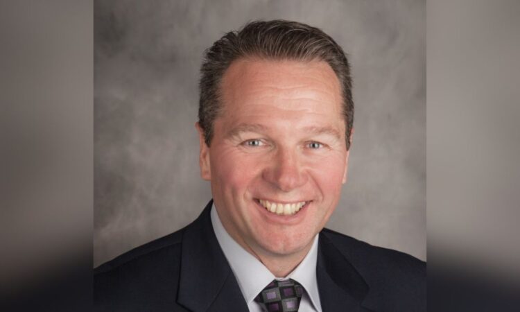 Coastal carriers increase deductibles amid rising local weather dangers