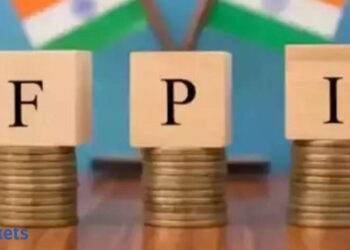 FPIs offload Rs 17,741 crore in July, pattern could reverse after commerce tensions wane