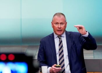 Norwegian fund disinvests from six extra Israeli shares