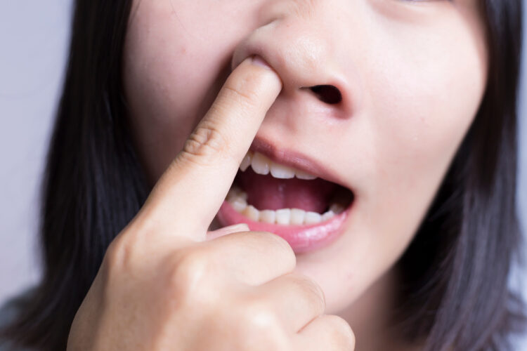 7 Disgusting Habits Males Say They Can By no means Unsee As soon as Seen