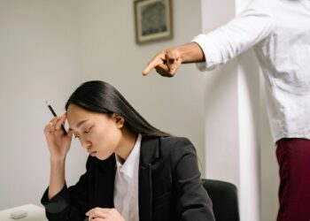 ‘Bossy angle, favouritism’: Redditor on why NRI managers are worse than Indian ones