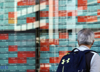 Asian shares: Asian shares drop after Wall Avenue rally stalls