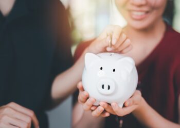 5 Excessive-Incomes {Couples} With out Youngsters Who Quietly Constructed Multi-Million Greenback Fortunes