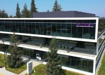 Chip Design Software program Supplier Synopsys’ Inventory Drops 35% on Weak Earnings, Outlook