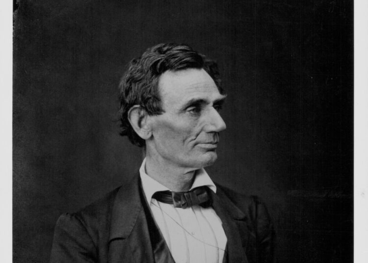Abraham Lincoln’s Playbook: A Mannequin for Passive Funding Technique