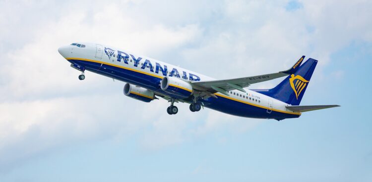 Ryanair arms Israel ultimatum on flight slots