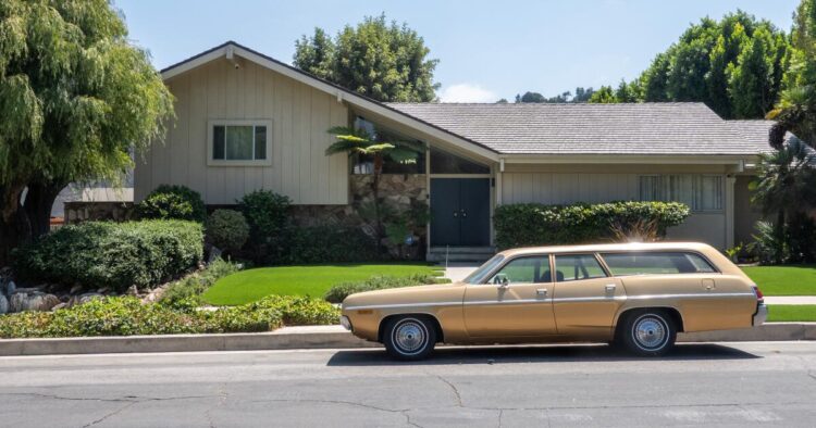‘Brady Bunch’ home in L.A. open to public by means of restricted occasion