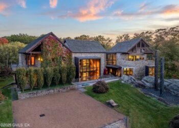 Storied Greenwich Artwork Gallery Designed To Showcase the World’s Most Distinctive Items Lists as a Non-public Residence for $16 Million