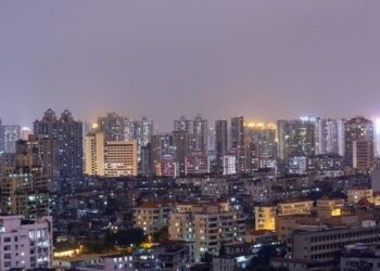 ‘A household of three wants Rs 2.5 lakh’: Russian girl says Bengaluru now as pricey as Europe