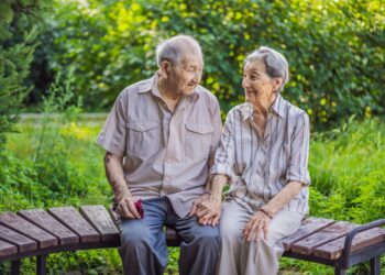 What Occurs When Baby-Free {Couples} Outlive Their Closest Family?